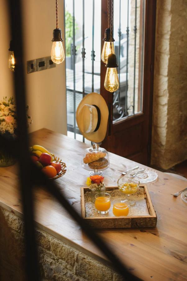 Serenity Boutique House Vouni Ngoại thất bức ảnh