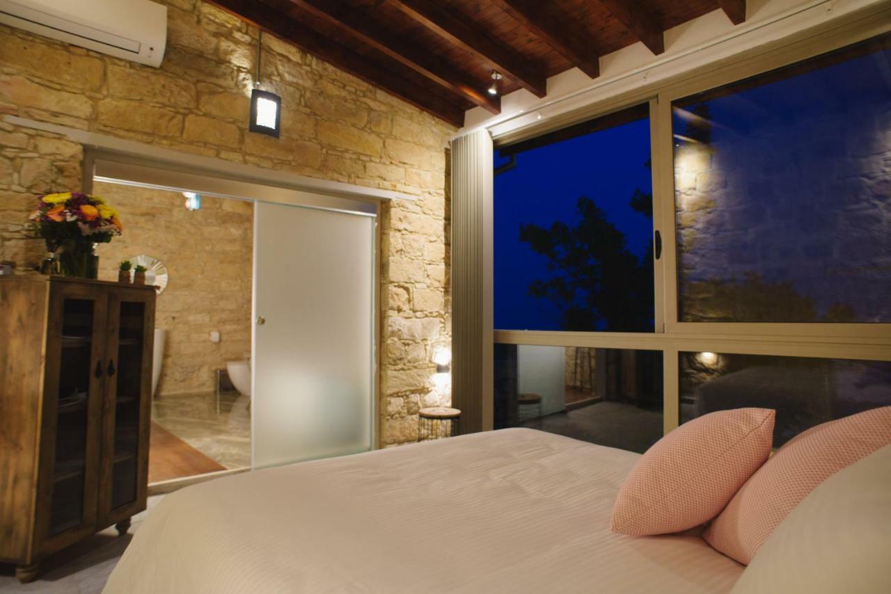 Serenity Boutique House Vouni Ngoại thất bức ảnh